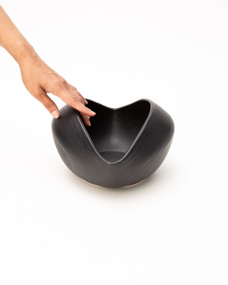 Big Whirl Serving Bowl (2400 ml) Matt Black