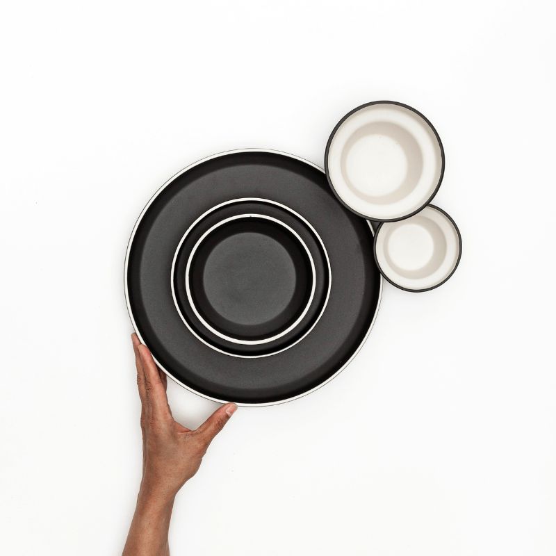 Lunar Dinner Set Matt Black (5 pieces)